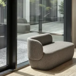 Chaiselongue, links -KUON- Socia Taupe