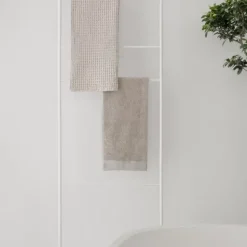 Handtuch -RIVA- Farbe White - Größe 50 x 100 cm