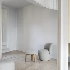 Hocker -KUON- Stoff Boucla Farbe Shitake, oak nature
