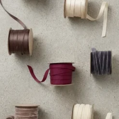Satin Geschenkband -JUHLA- Farbe Vanilla - Größe S