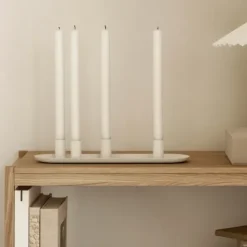 Tischleuchte -TAITE- Farbe Lily White